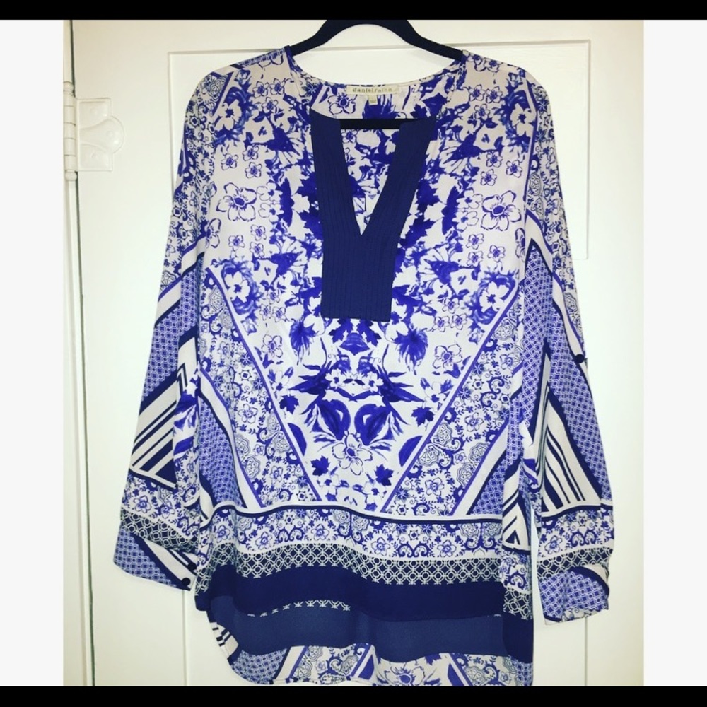 Daniel Rain Blue and White Blouse, sz L